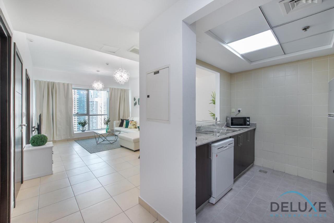 Apartment Full Marina And Ain Wheel View 1br At The Point Marina By Deluxe Homes