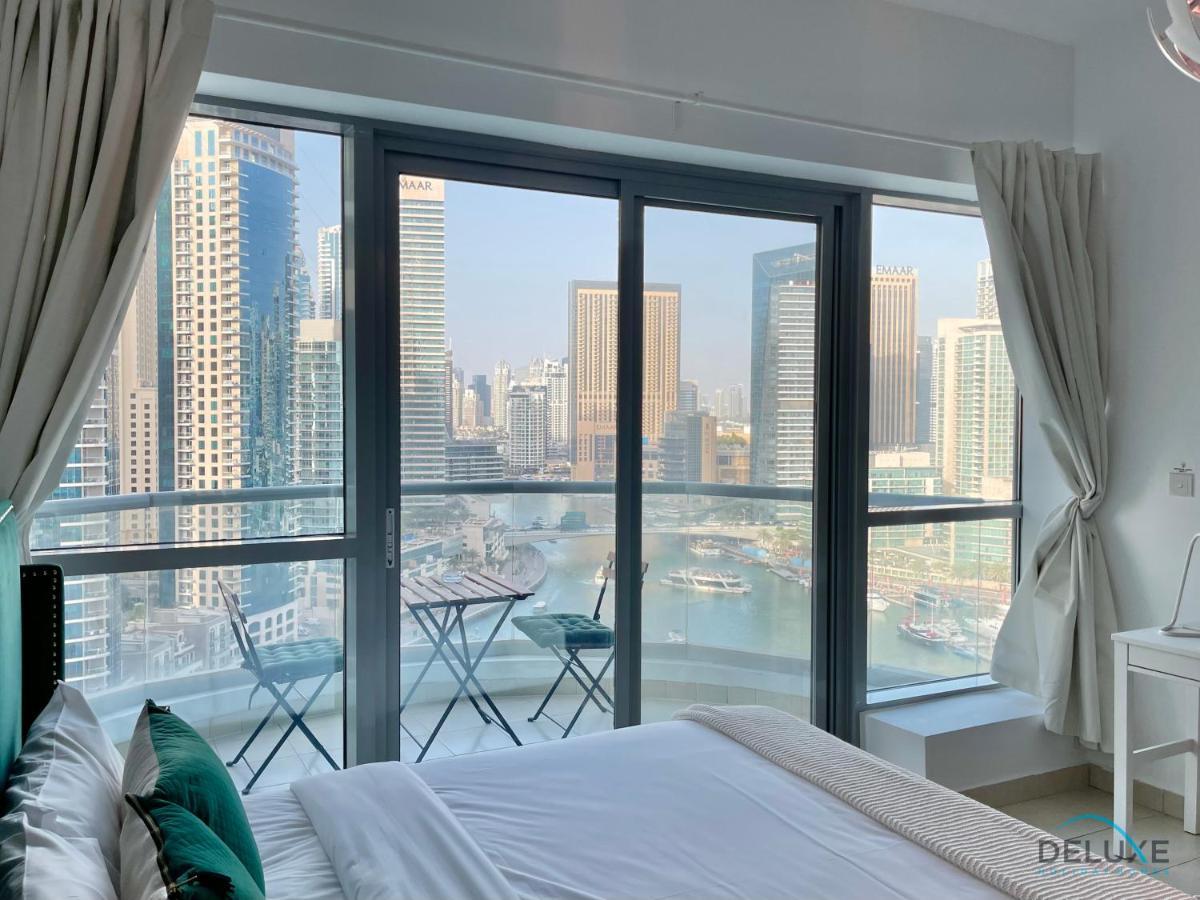 Full Marina And Ain Wheel View 1br At The Point Marina By Deluxe Homes