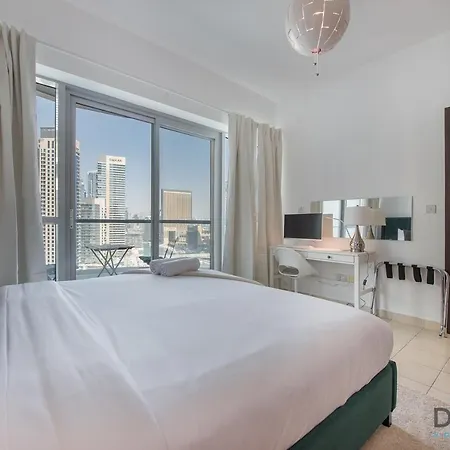 Full Marina And Ain Dubai Wheel View 1Br At The Point Dubai Marina By Deluxe Holiday Homes Exterior photo